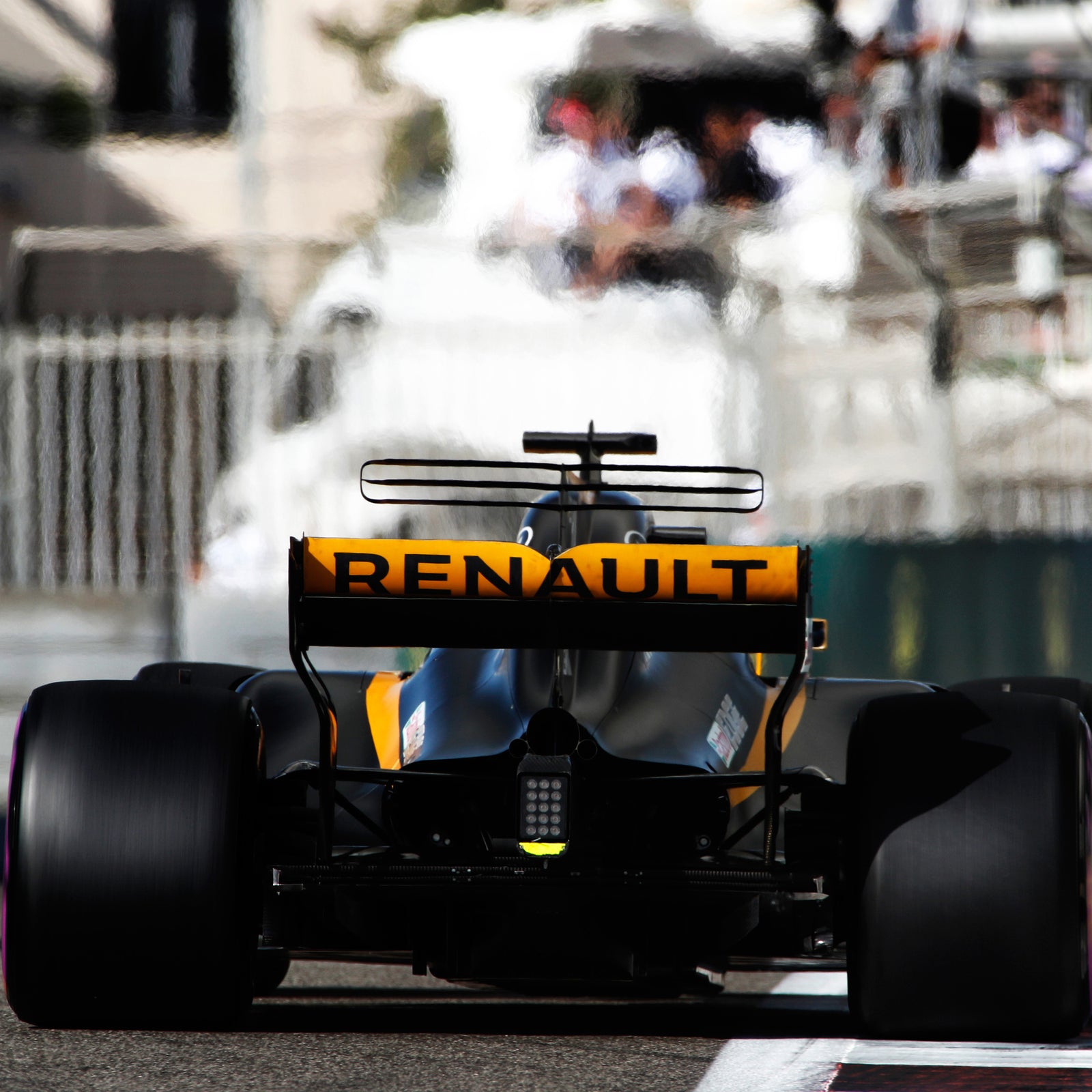 Auction LOT 102 - Renault R.S.17 2017 Race Used T-Wing