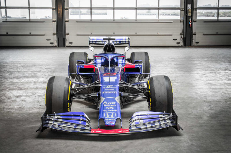 LOT 004 - 2019 Toro Rosso STR14-04 - F1® P2 Finishing Rolling Chassis