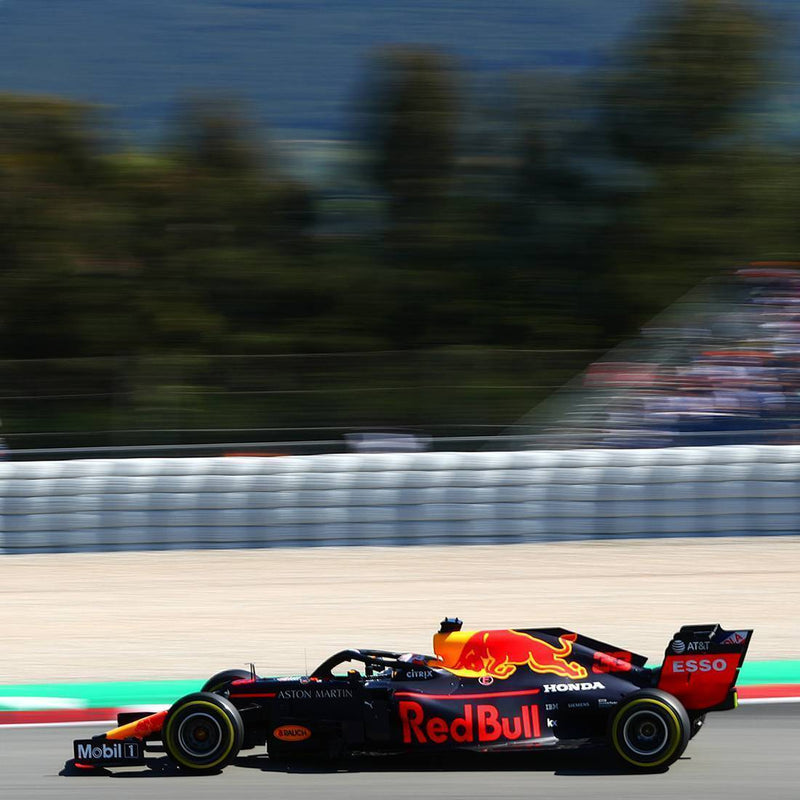 Max Verstappen 2019 Oracle Red Bull Racing RB15 1:8 Scale Model F1® Car - Amalgam Collection