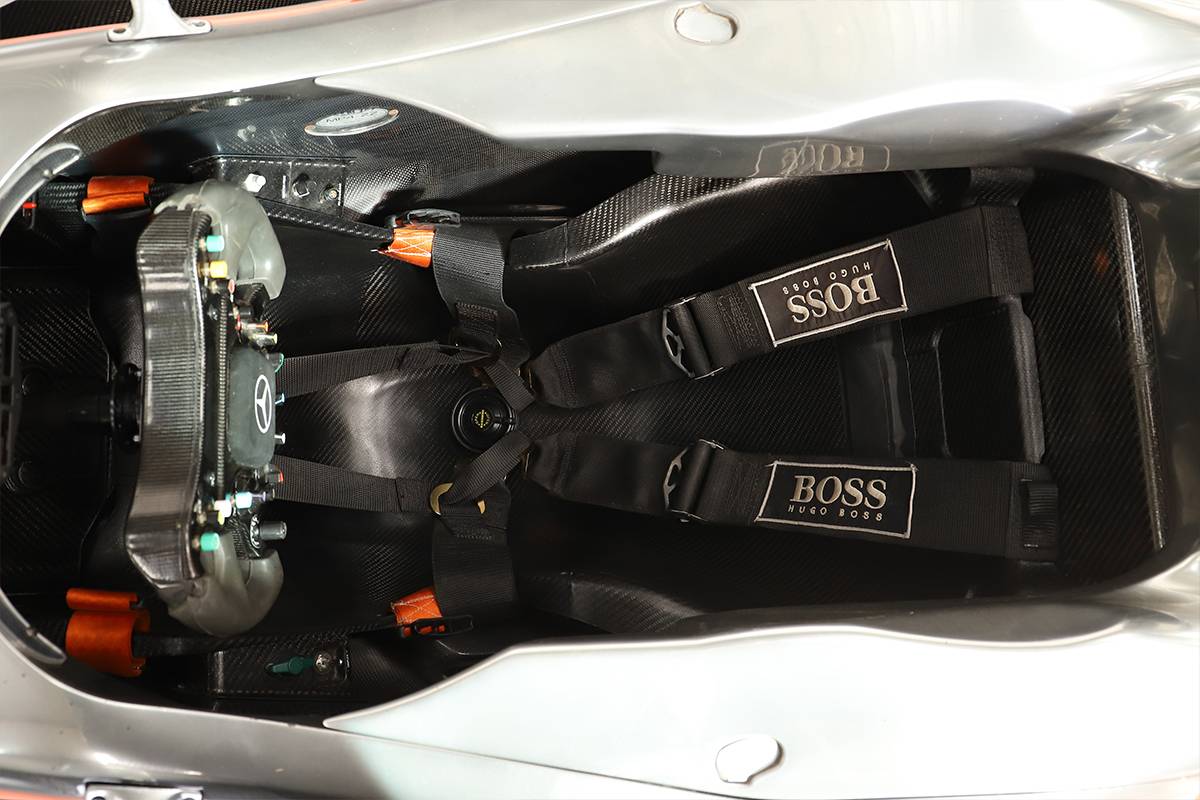 2007 McLaren MP4-22 Official F1® Show Car