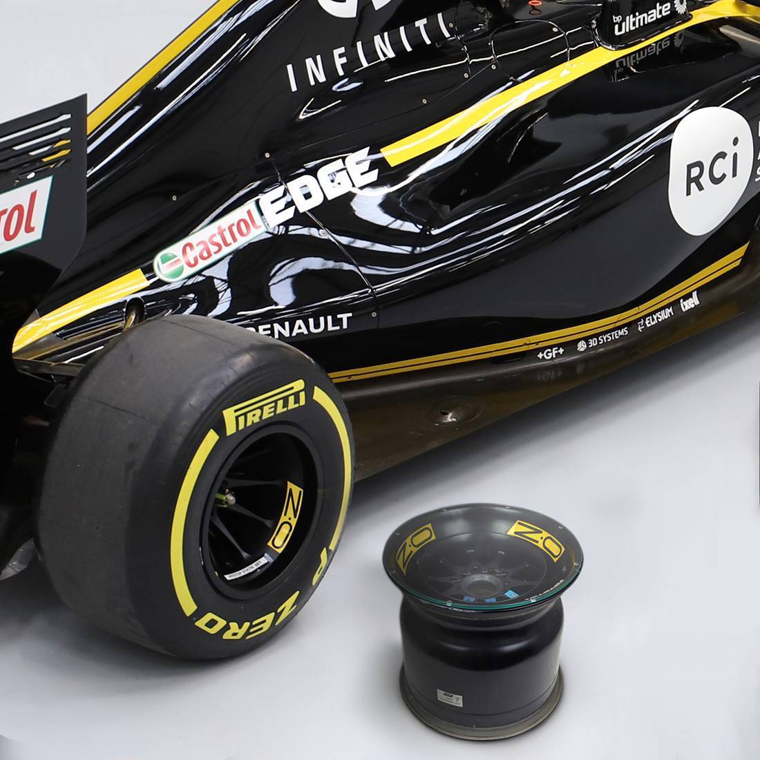 Auction LOT 032 - Renault F1® Team 2016 Front Wheel Rim Table